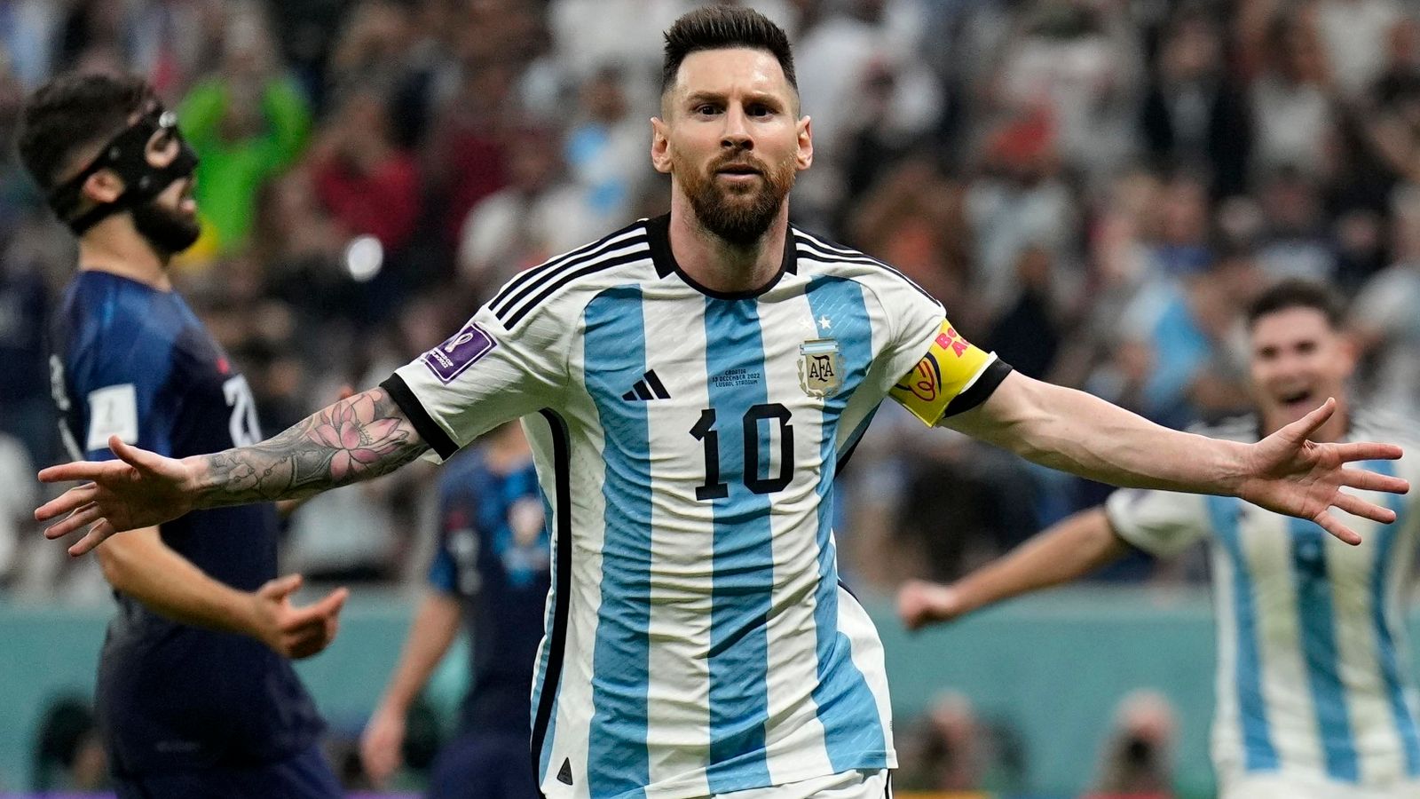 Lionel Messi festeja gol en amistoso con Argentina.