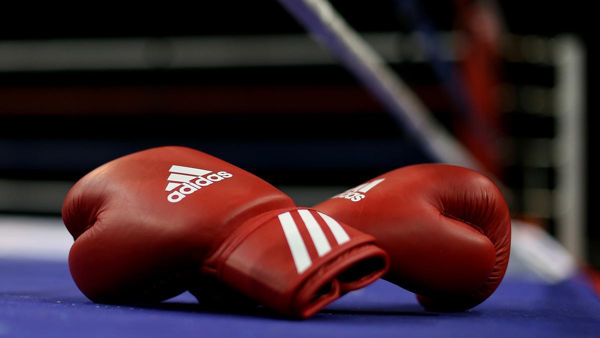 El boxeo olímpico esta de luto tras el fallecimiento del entrenador de Samoa.