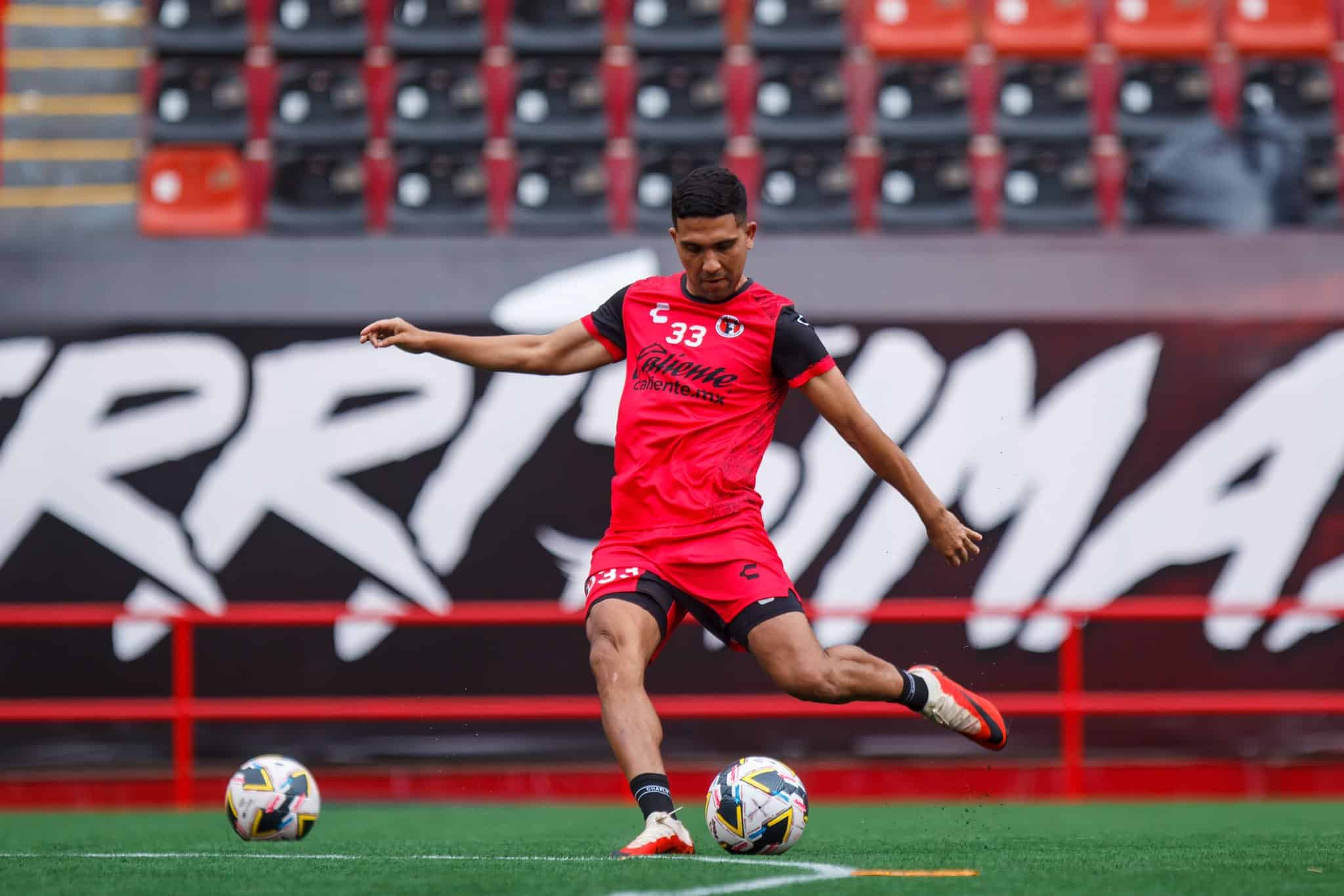 Xolos de Tijuana en entrenamiento previo a la jornada 3.