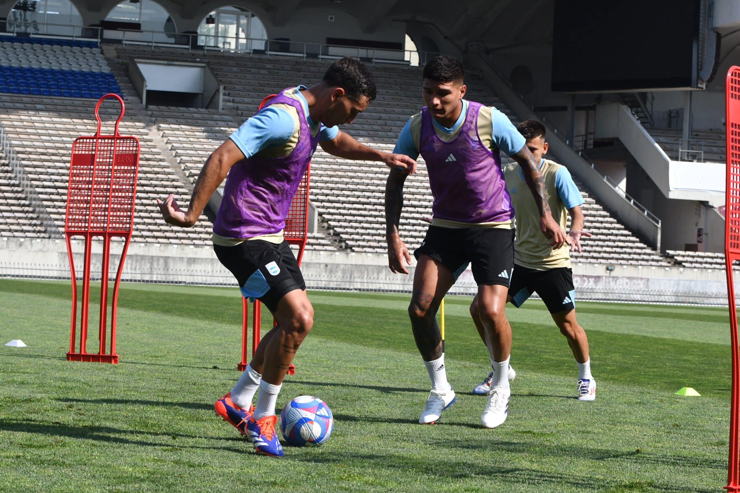 Jugadores de Argentina en entrenamiento previo a cuartos.