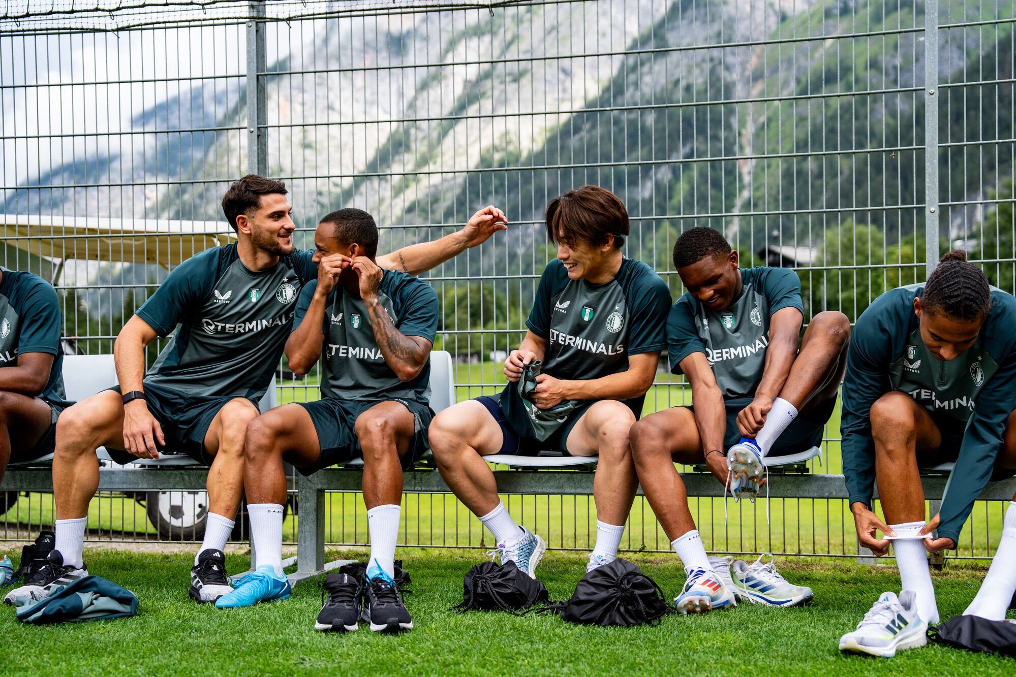 Santiago Giménez en la pretemporada con el Feyenoord.