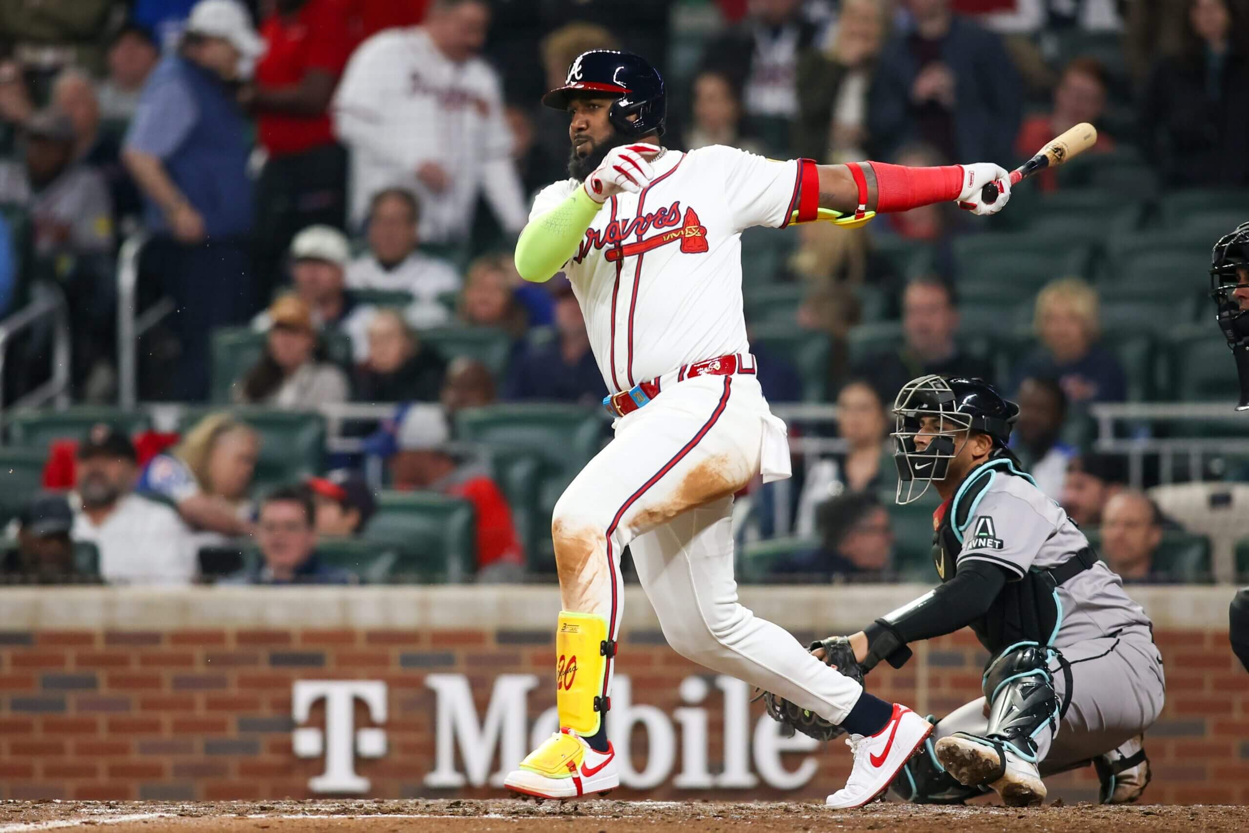 MARCELL OZUNA PEGA CUADRANGULAR