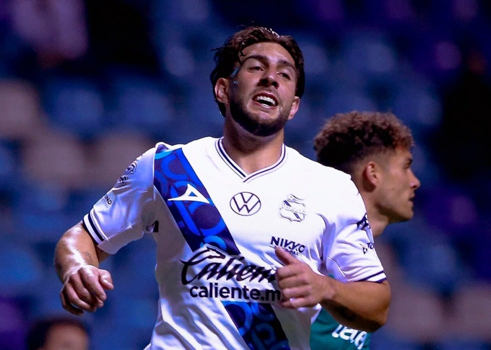 Cavallini le dio el empate al Puebla de último minuto.