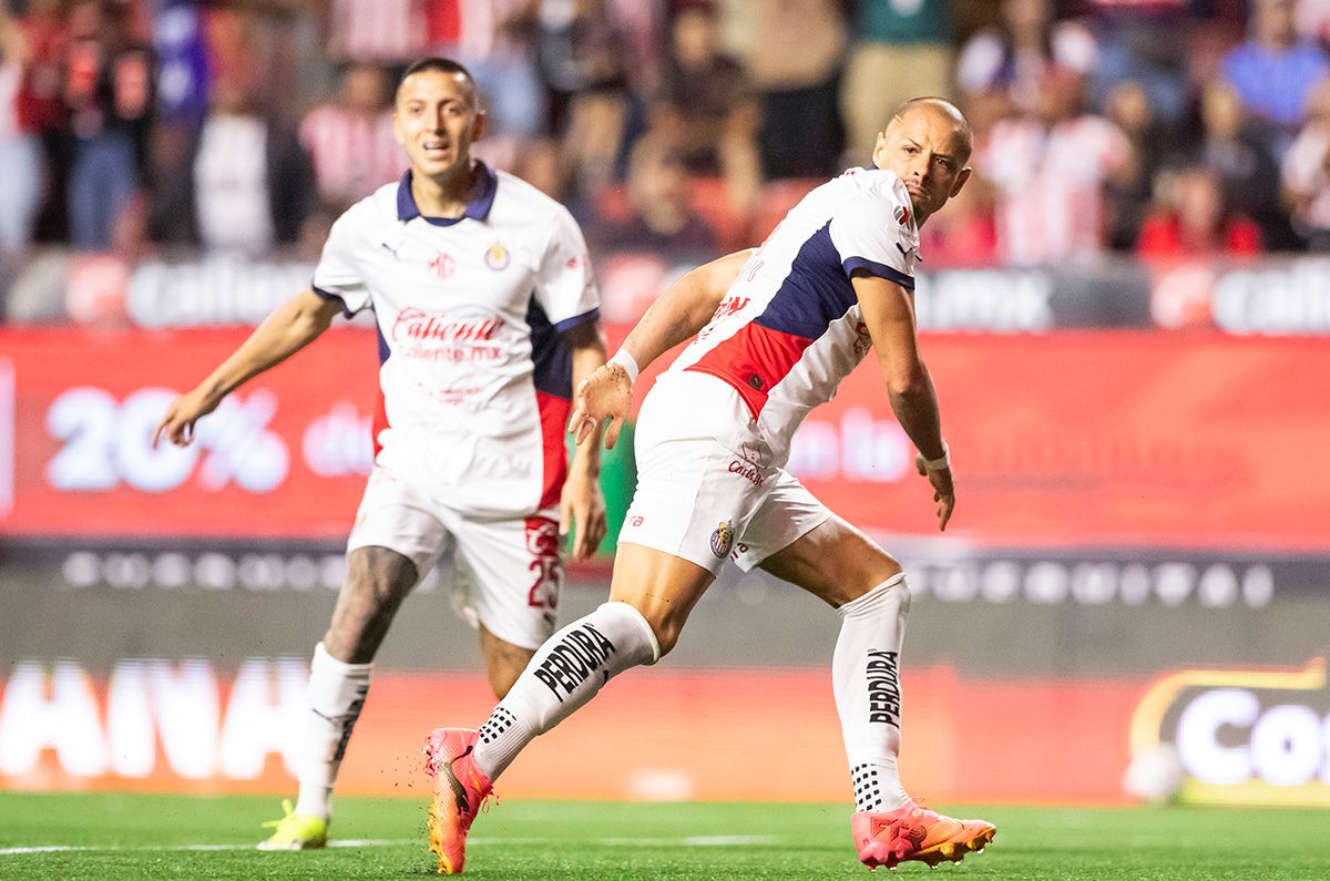 Javier Hernández en partido de la fecha 2 ante Tijuana.