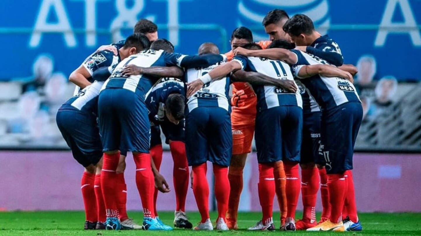 Rayados de Monterrey recibe este sábado a Gallos Blancos.