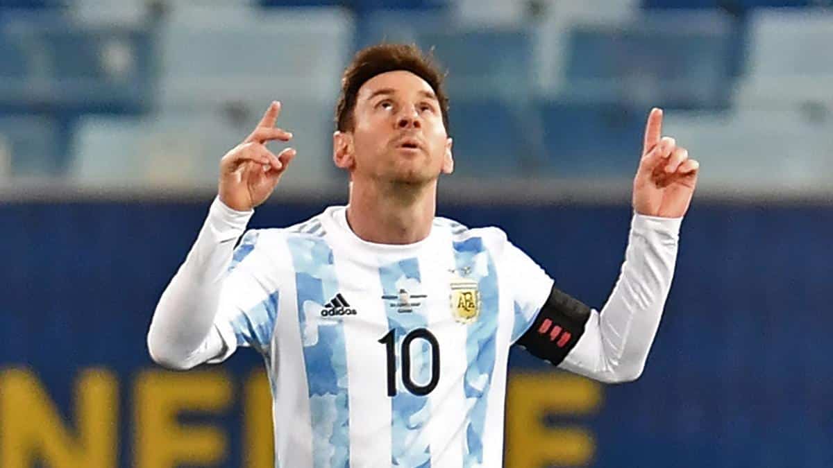 Lionel Messi festeja uno de sus goles en la Copa América.