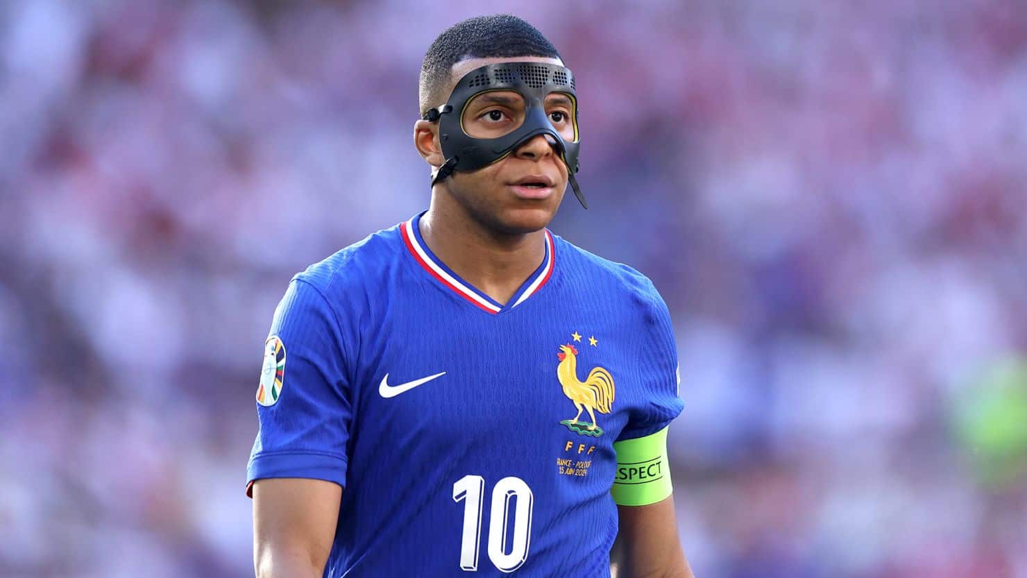 Mbappé en partido de cuartos de final de la Eurocopa.