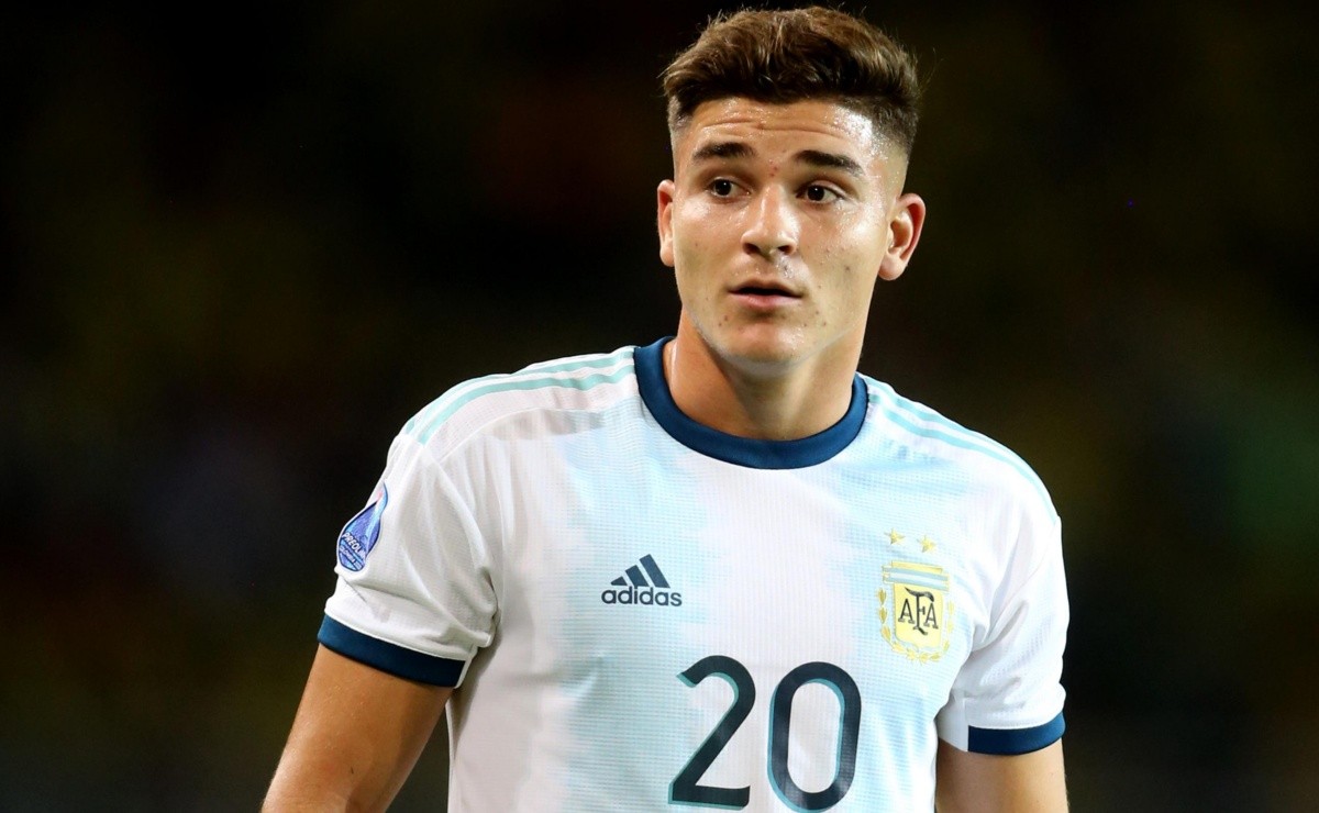 Julián Álvarez se encuentra en París con la selección de Argentina.