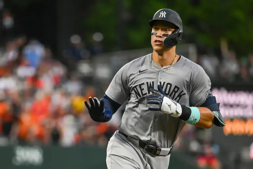 AARON JUDGE SIGUE DANDO CUADRANGULARES