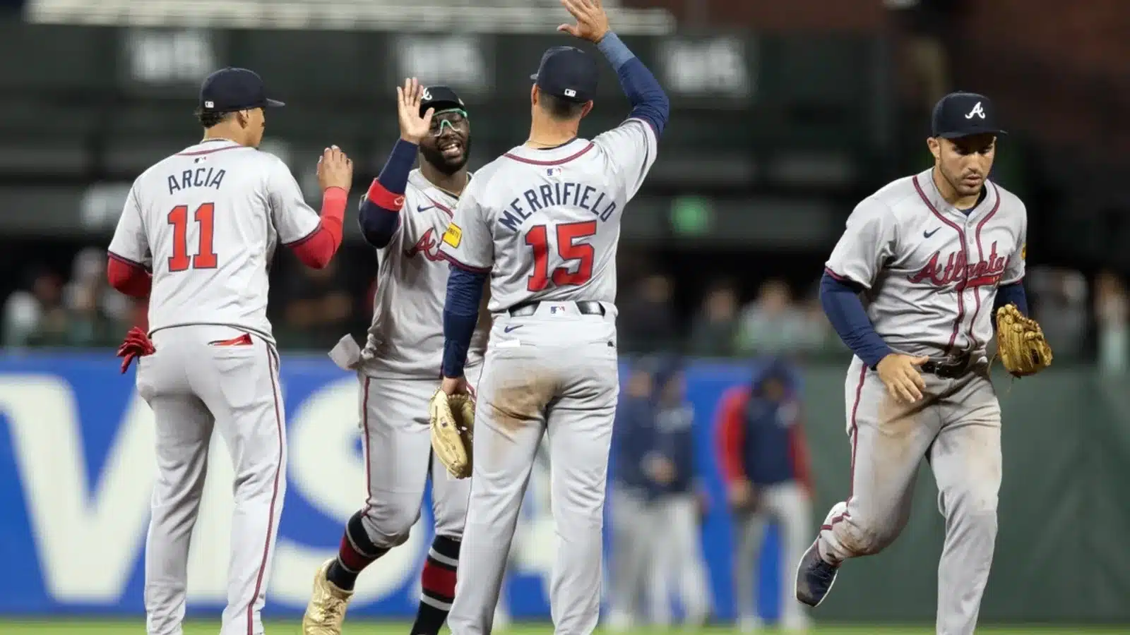 BRAVES LLENA CON LA OBLIGACIÓN DE SACARA LA SERIE