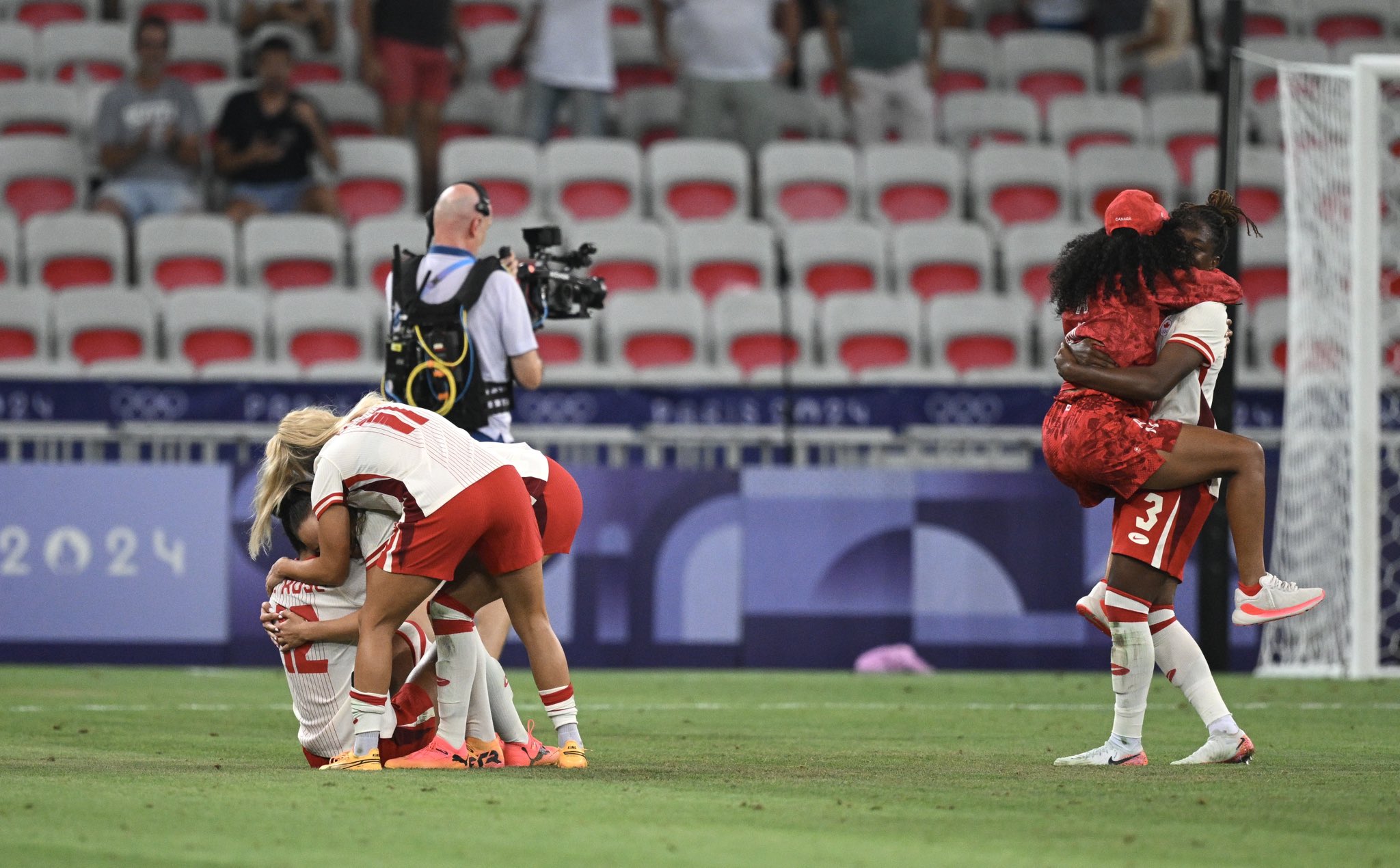 CANADA FEMENIL PARIS2024