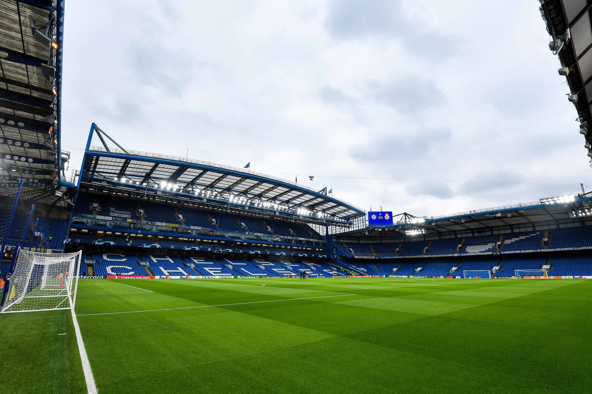 Stamford Bridge esta listo para la jornada 3 de la Premier League.