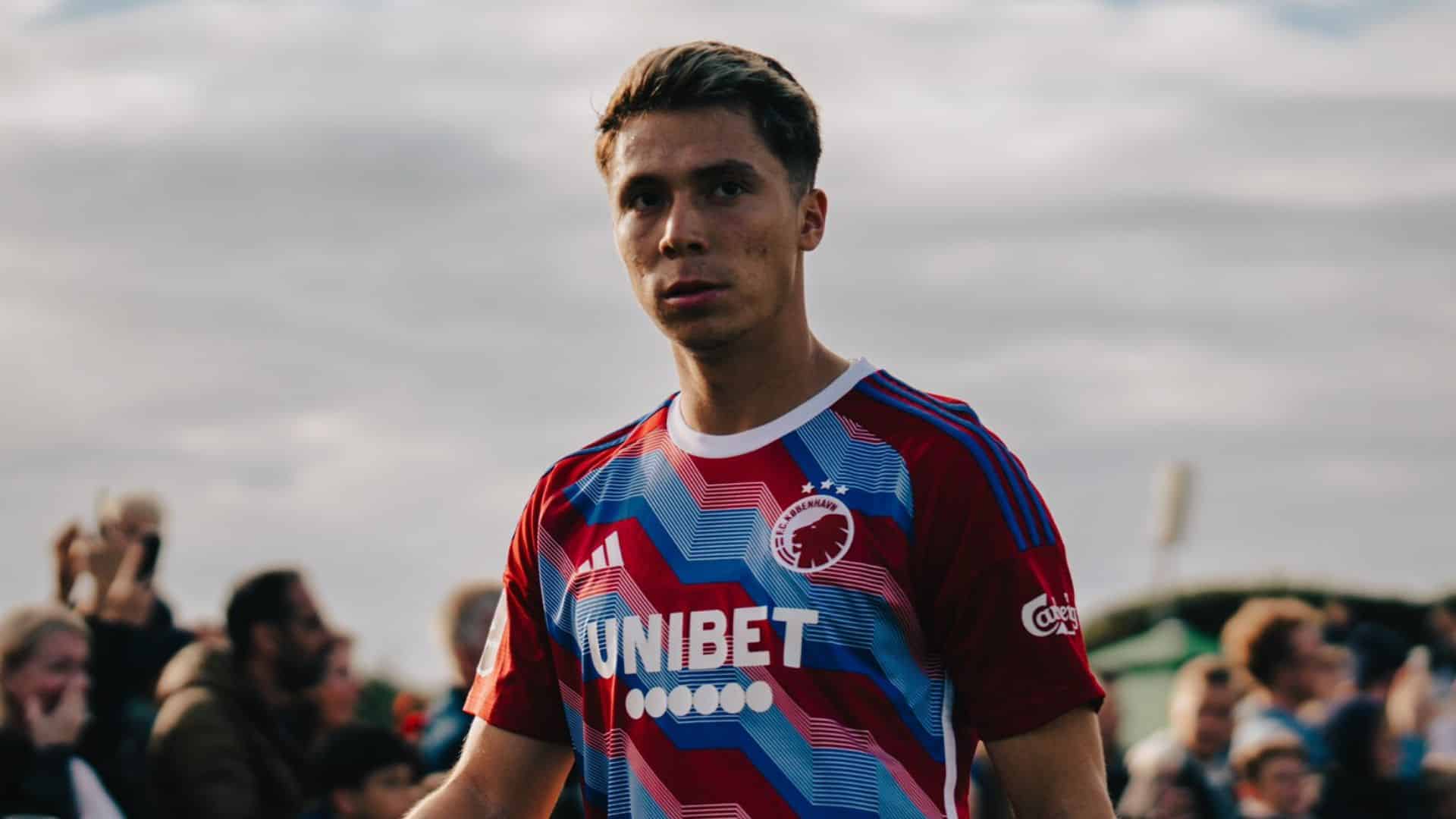 Rodrigo Huescas en entrenamiento del Copenhague.