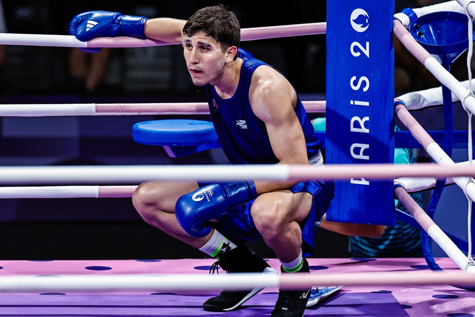 Marco Verde en su pelea de octavos de final de JO.