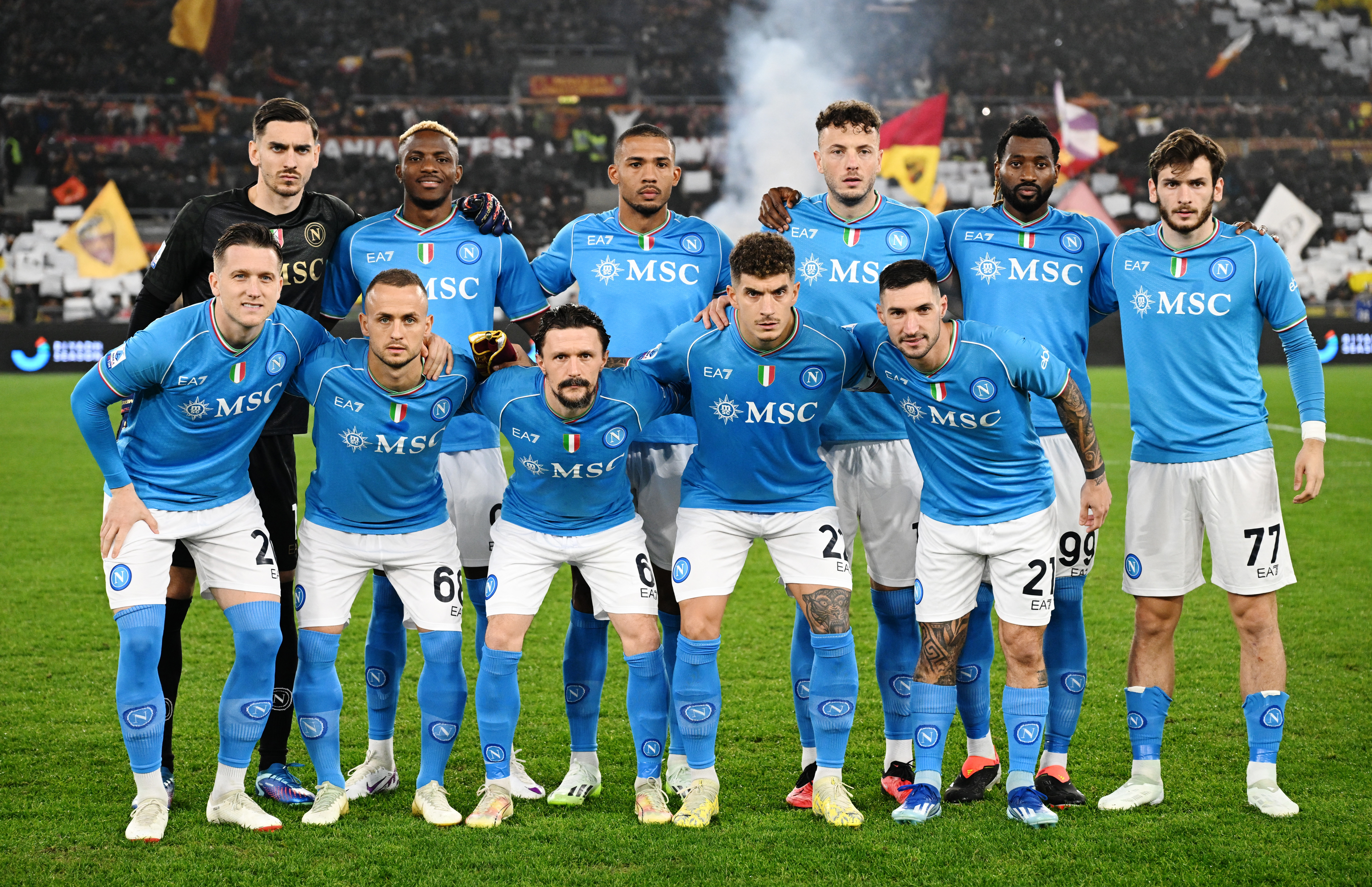 Napoli visita este domingo al Hellas Verona.