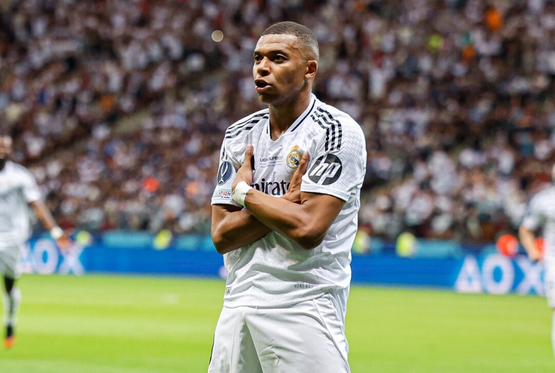 KYLIAN MBAPPÉ CELEBRA SU ANOTACIÓN CON EL REAL MADRID EN SU DEBUT