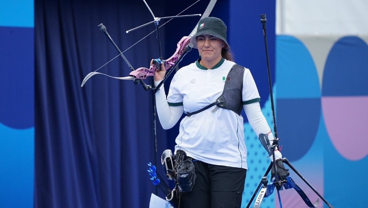 Alejandra Valencia en su participación en Tiro con Arco.