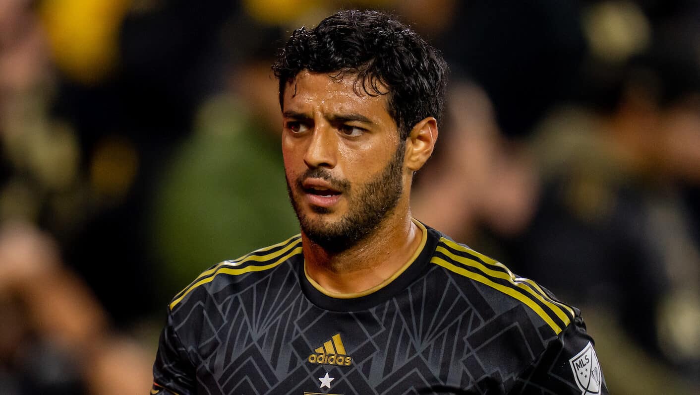 Carlos Vela analiza seriamente su retiro de las canchas.