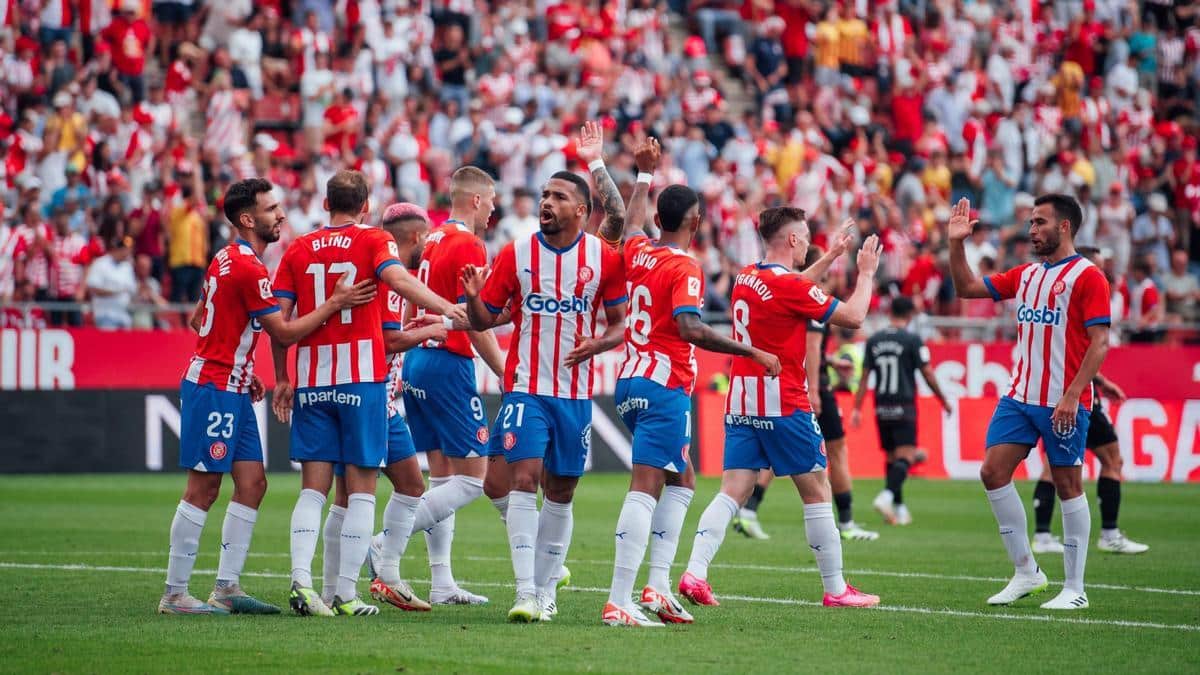 Jugadores del Girona en su partido de la jornada pasada.