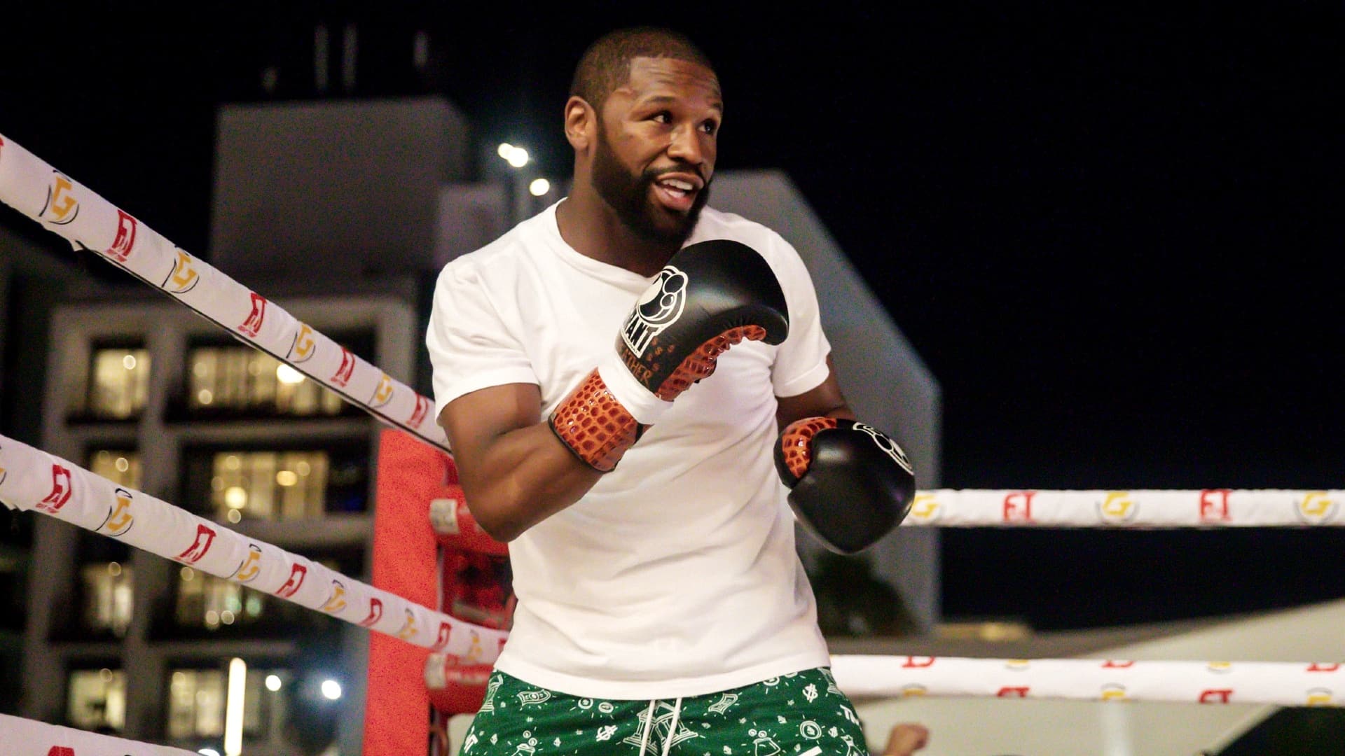 Floyd Mayweather en entrenamiento previo a su pelea del 24 de agosto.