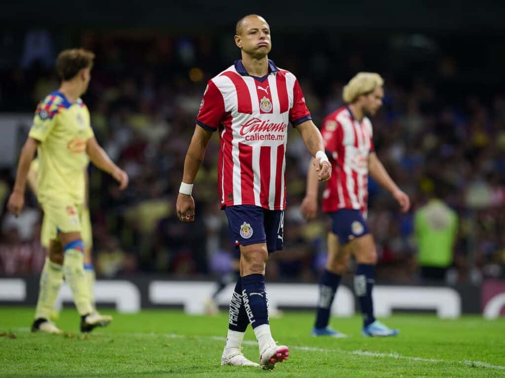 'Chicharito' Hernández en partido en el Apertura 2024.