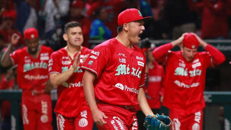 LOS DIABLOS FESTEJAN SUS BUENOS RESULTADOS