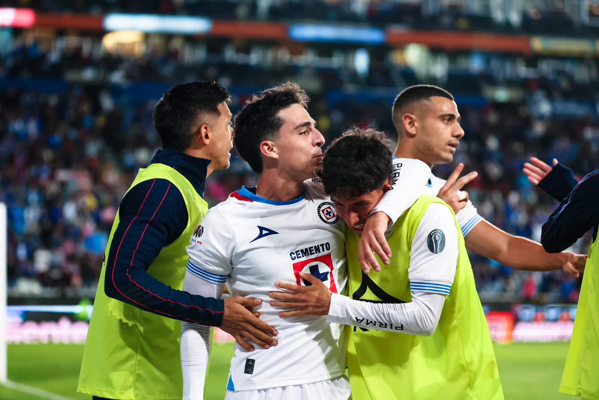 CRUZ AZUL AP2024