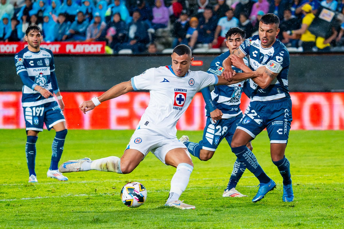 GIORGOS CRUZ AZUL VS PACHUCA