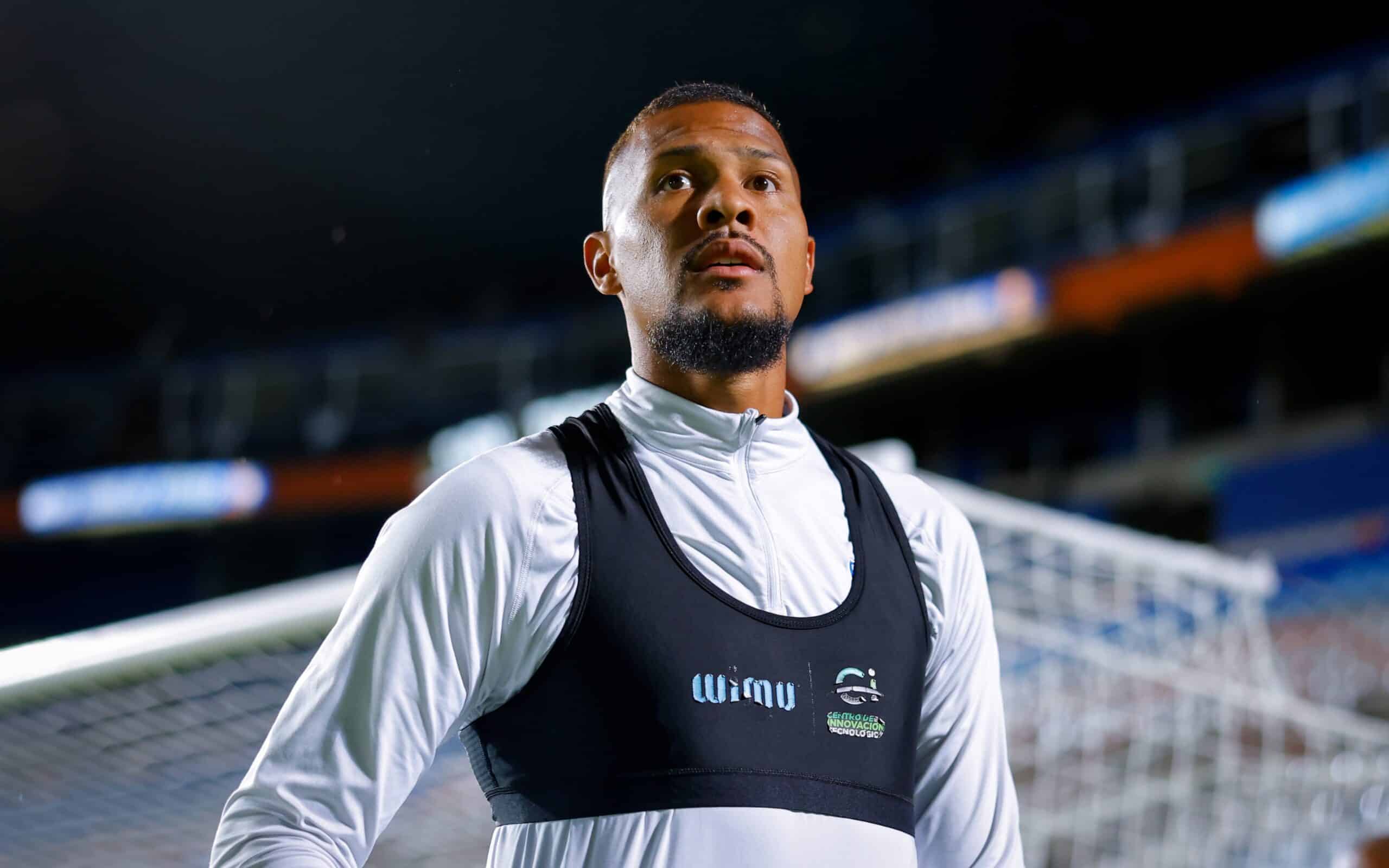 Salomón Rondón listo para jugar la fecha 8 del AP2024.