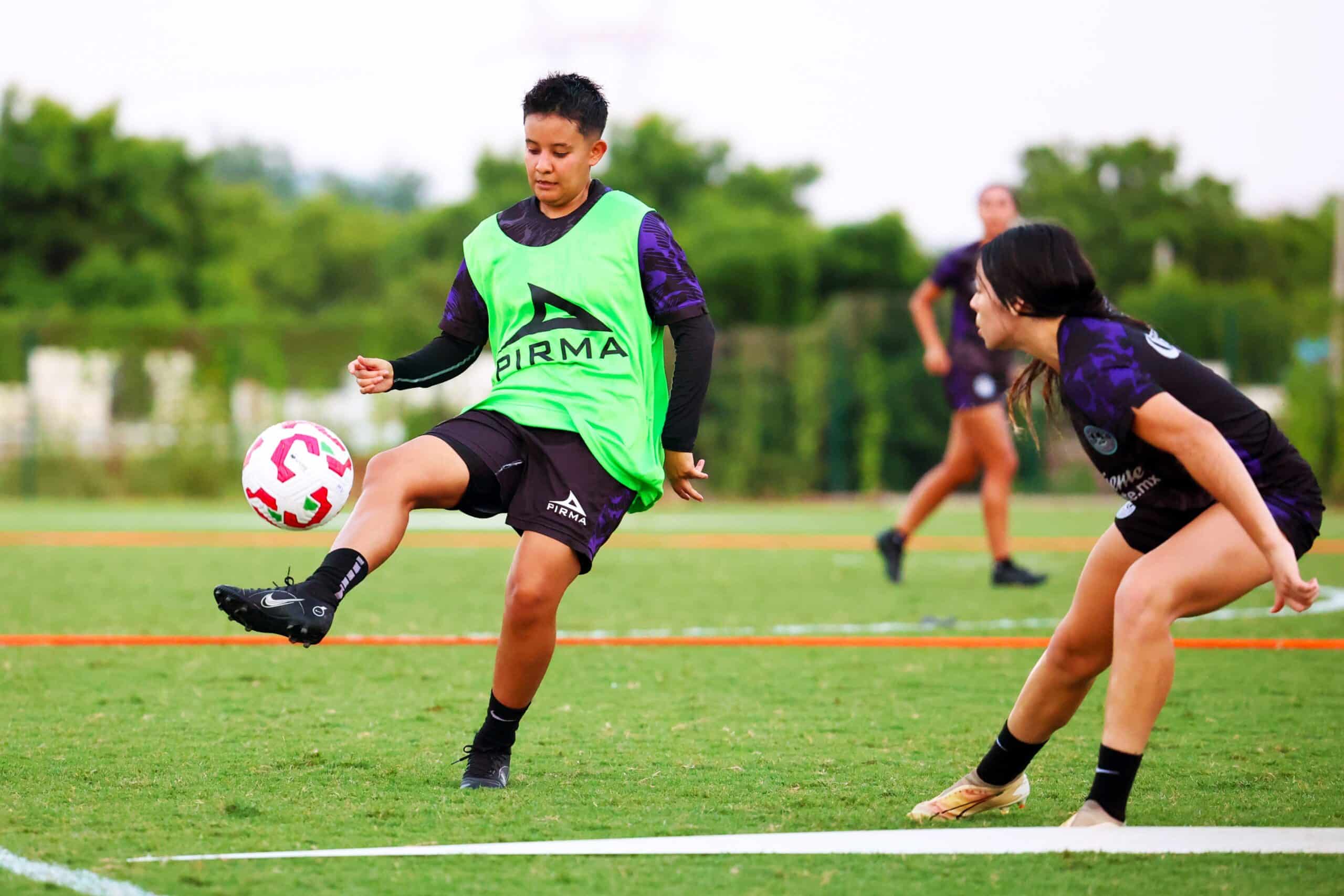 MAZATLAN FEM VS RAYADAS AP2024