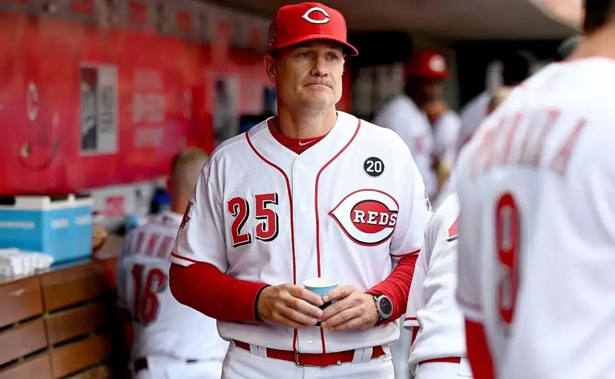 LOS REDS SE QUEDAN SIN MANAGER