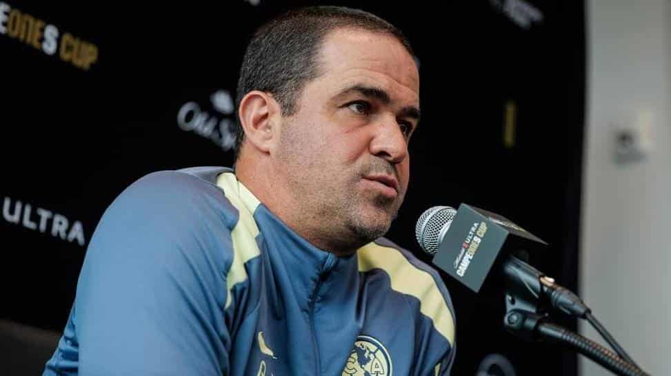 ANDRÉ JARDINE SALE A JUSTIFICAR LA MALA RACHA DEL CLUB AMÉRICA