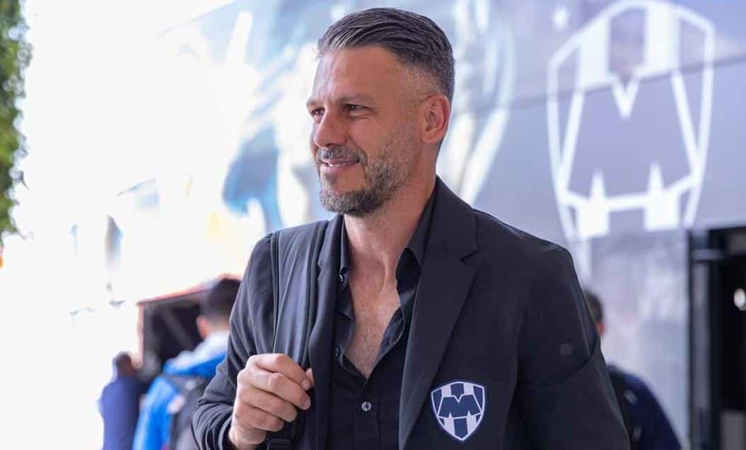 DEMICHELIS SE MUESTRA CONTENTO CON EL TRIUNFO DE RAYADOS VS TIGRES UANL