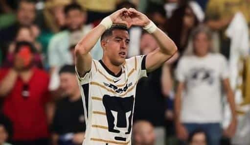 ROGELIO FUNES MORI AHORA DEFIENDE LA PLAYERA DE PUMAS TRAS SU EXITOSA CARRERA EN RAYADOS 