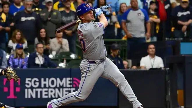 PETE ALONSO EL HÉROE CON EL BATAZO DE TRES CARRERAS