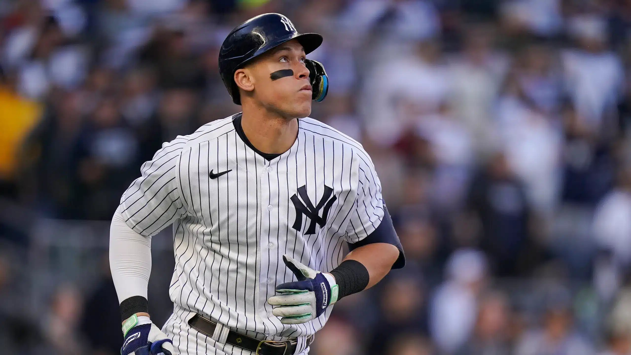 AARON JUDGE SIGUE ENCENDIDO CON EL MADERO