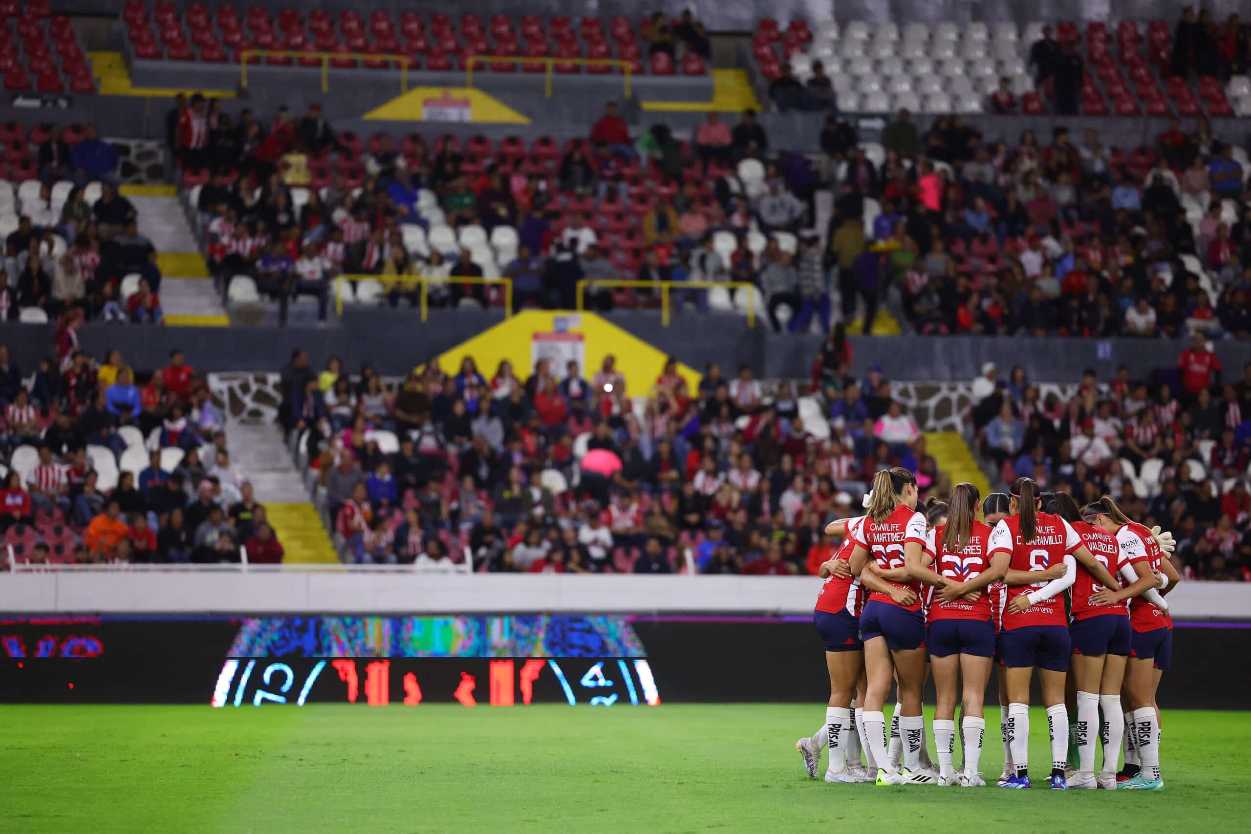 CHIVAS FEMENIL VS ATLAS J15 AP2024