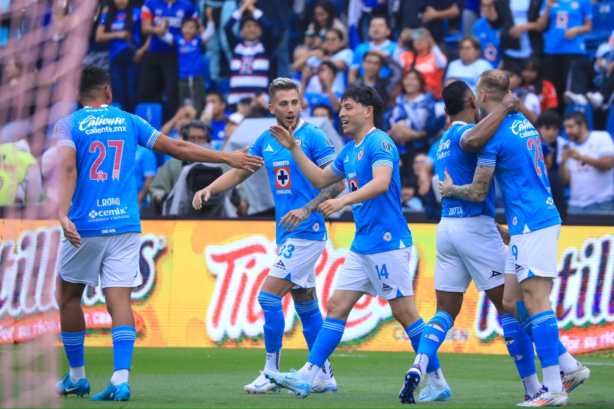 CRUZ AZUL AP2024 GOLEADORES