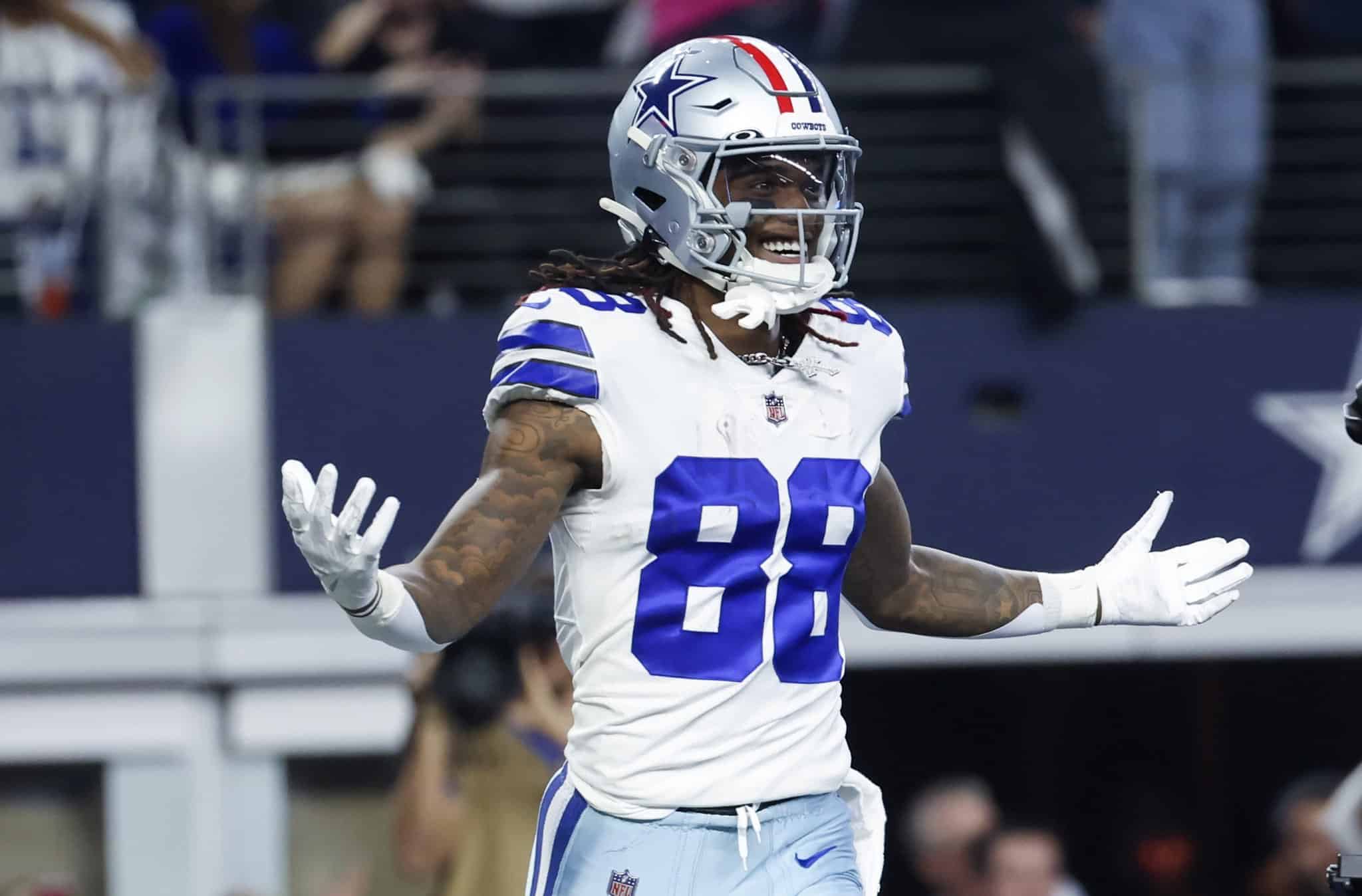 CeeDee Lamb culpa a Dak Prescott de la mala racha en Dallas.