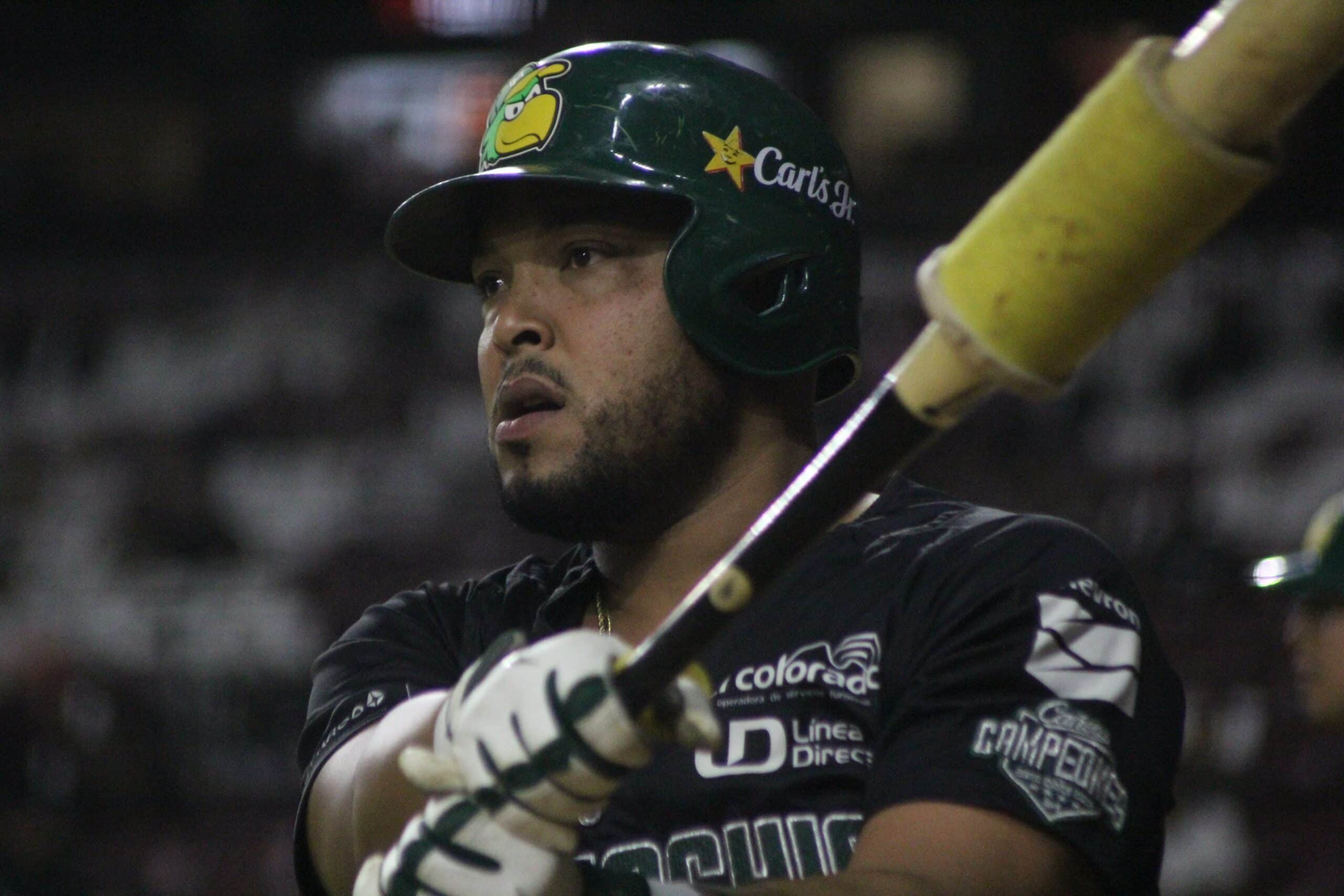 Yasmany Tomas sigue siendo titular con los Cañeros.