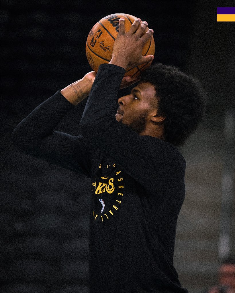 Bronny James solo ha jugado dos partidos en la pretemporada.