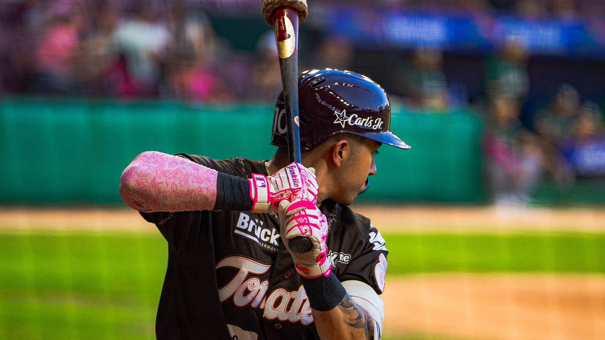 Tomateros de Culiacán juega hoy su serie ante Sultanes.