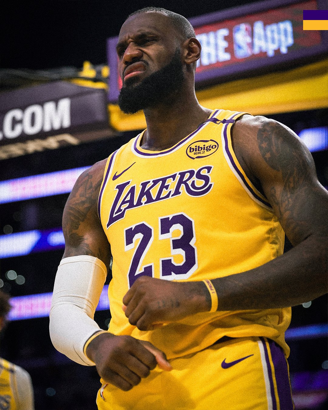 LeBron James fue de los mejores canasteros del partido.