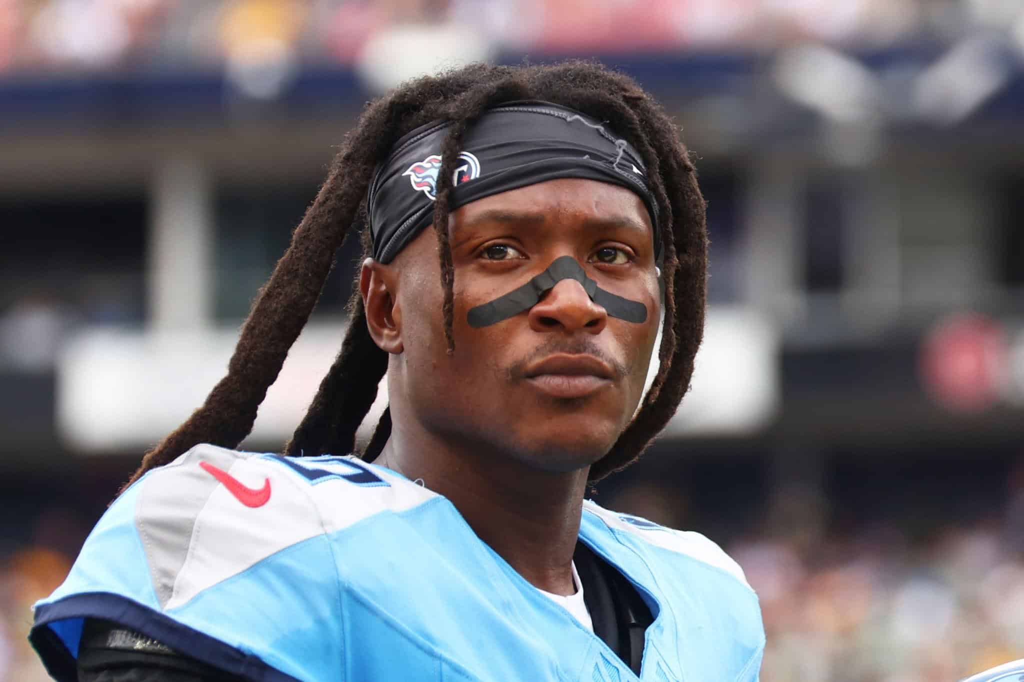 Los Chiefs están negociando con el WR DeAndre Hopkins a cambio de una selección de quinta ronda.