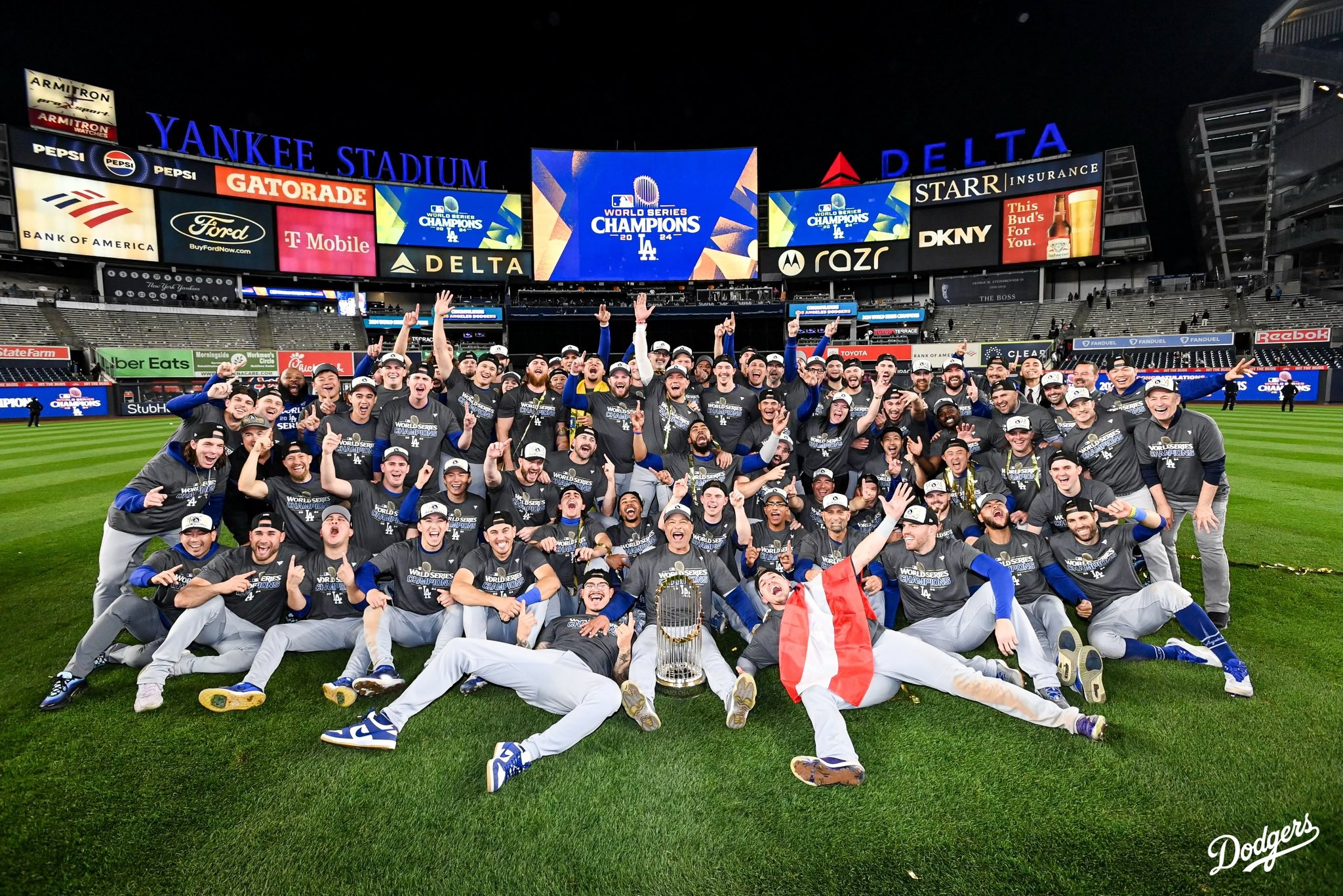 DODGERS CELEBRA EL CAMPEONATO