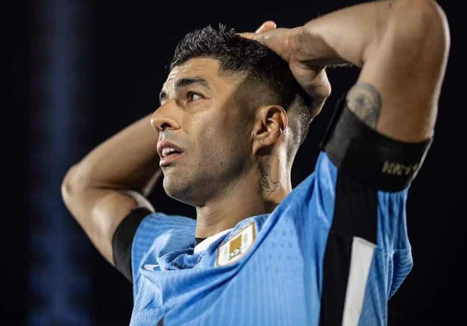 LUIS SUÁREZ ARREMETIÓ EN CONTRA DE MARCELO BIELSA TRAS SU LLEGADA A URUGUAY 