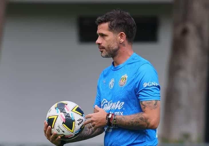 FERNANDO GAGO SUENA FUERTE PARA DEJAR A LAS CHIVAS EN LA LIGA MX