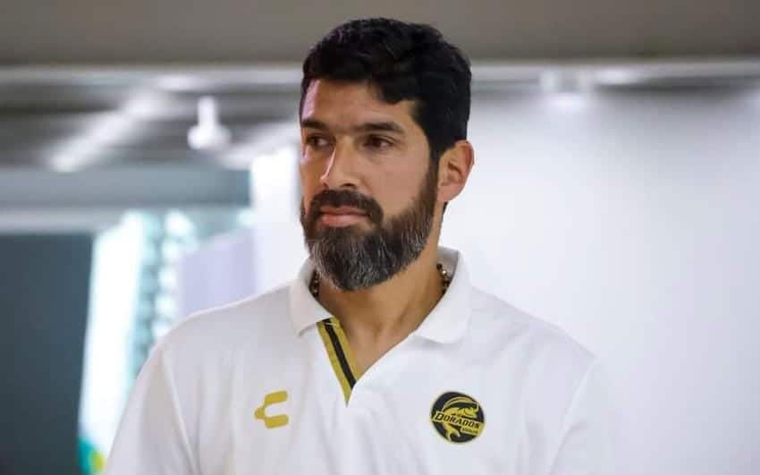 EL LOCO ABREU TIENE COMPLICACIONES EN SU PRIMER TORNEO EN DORADOS