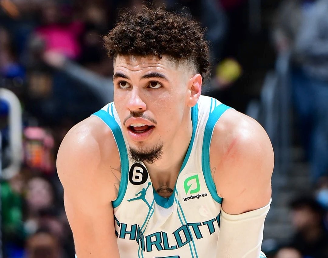 LaMelo Ball fue la figura de los Hornets este miércoles.