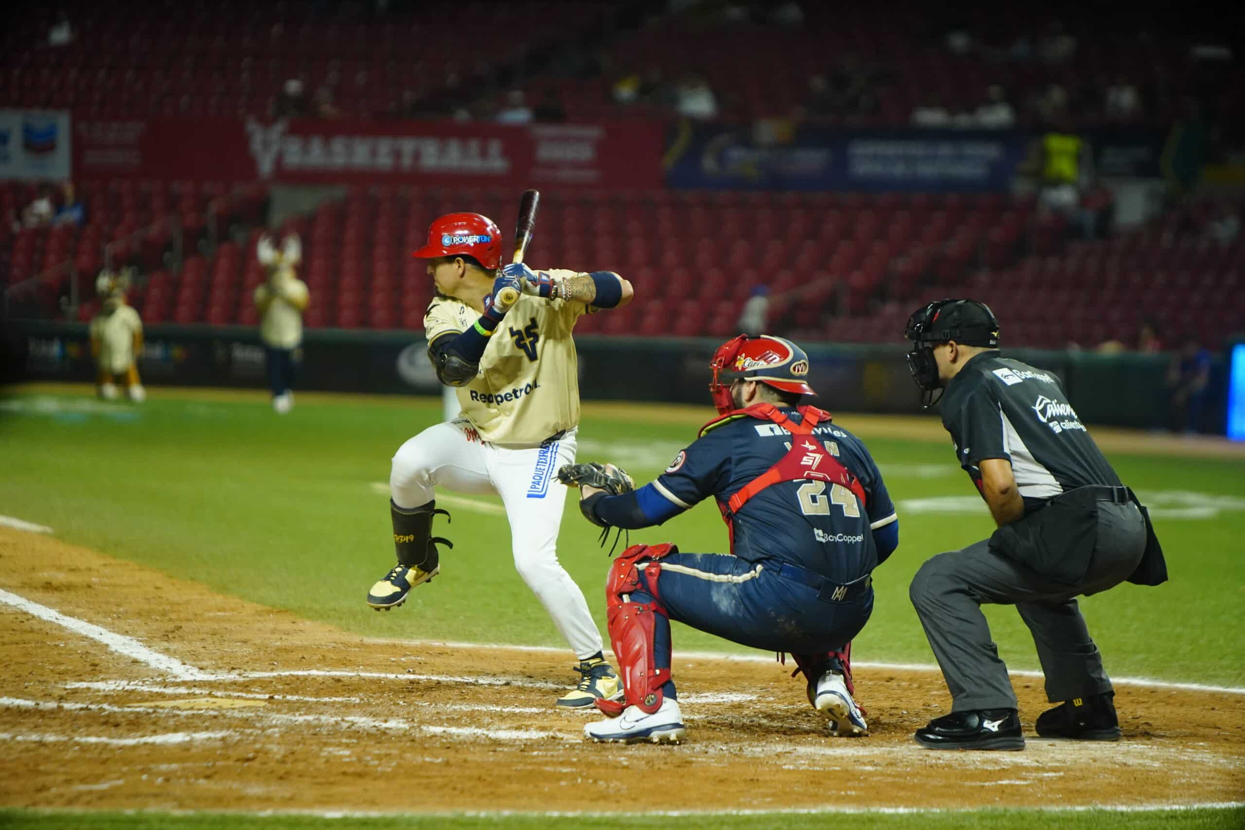 RAMIRO PEÑA YA TIENE MAS DE 100 JUEGOS CON LOS VENADOS